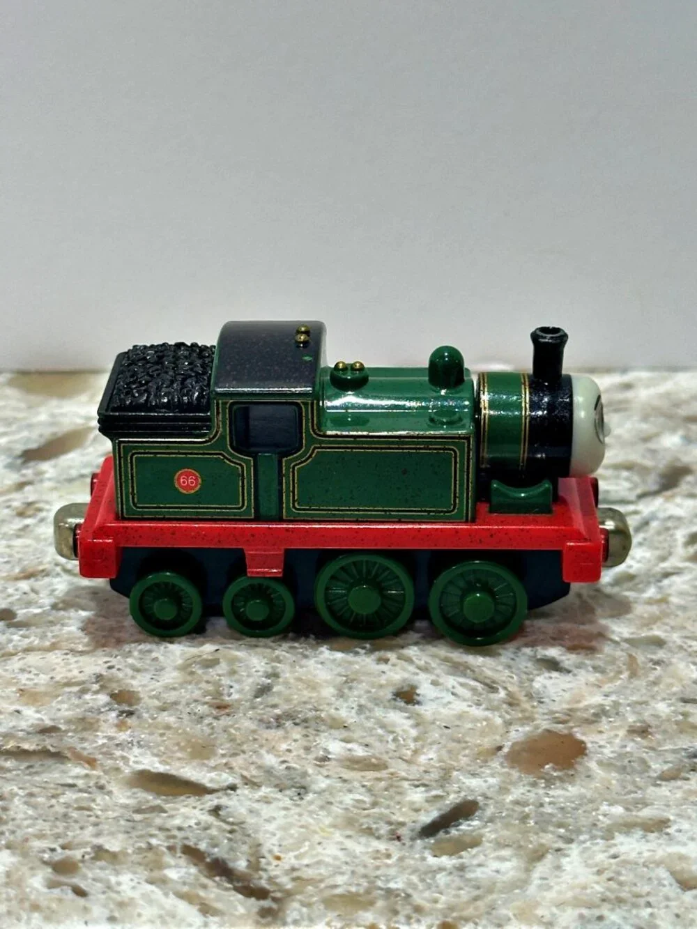 Thomas & Friends Whiff #66 Glasses 2007 Take Along Learning Curve Diecast